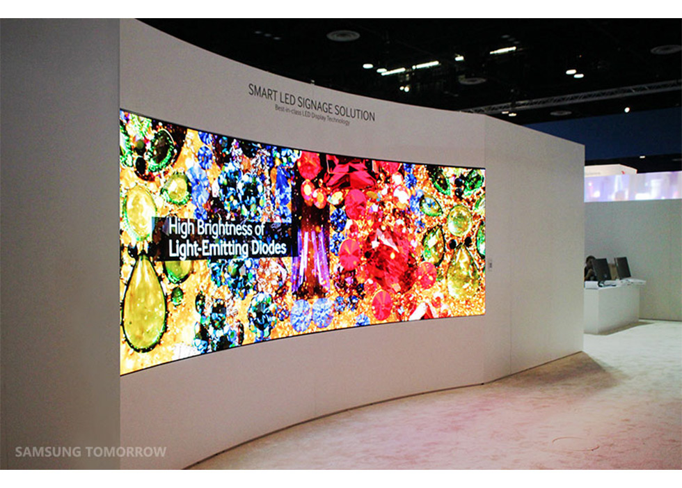 Samsung-Smart-LED-Signage-LED-Wallv