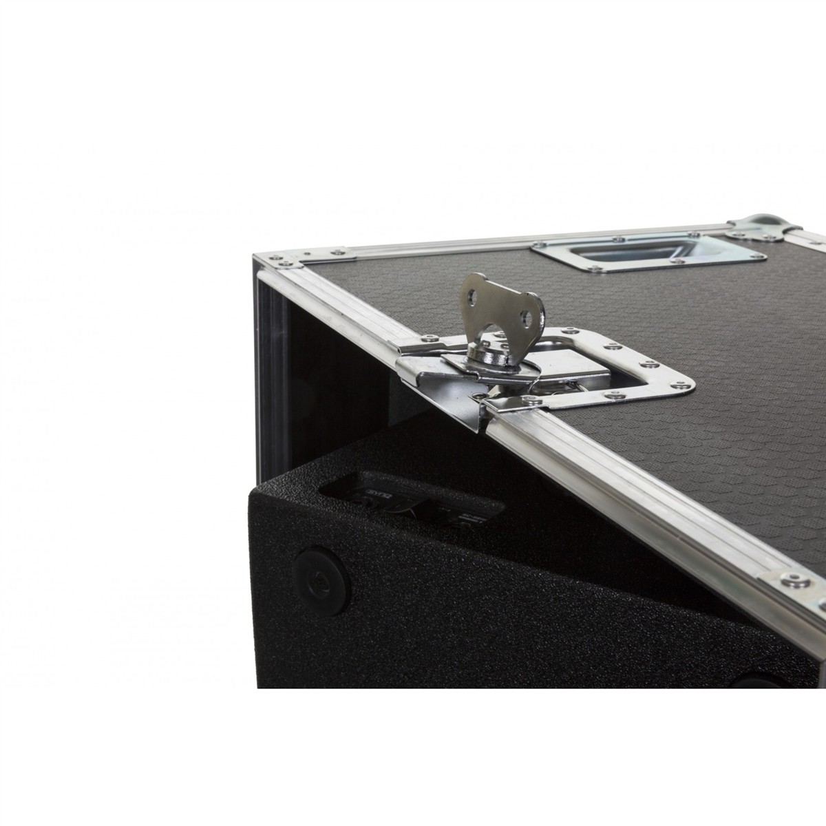 case_for_2xsc-12_close_up_slot_medium