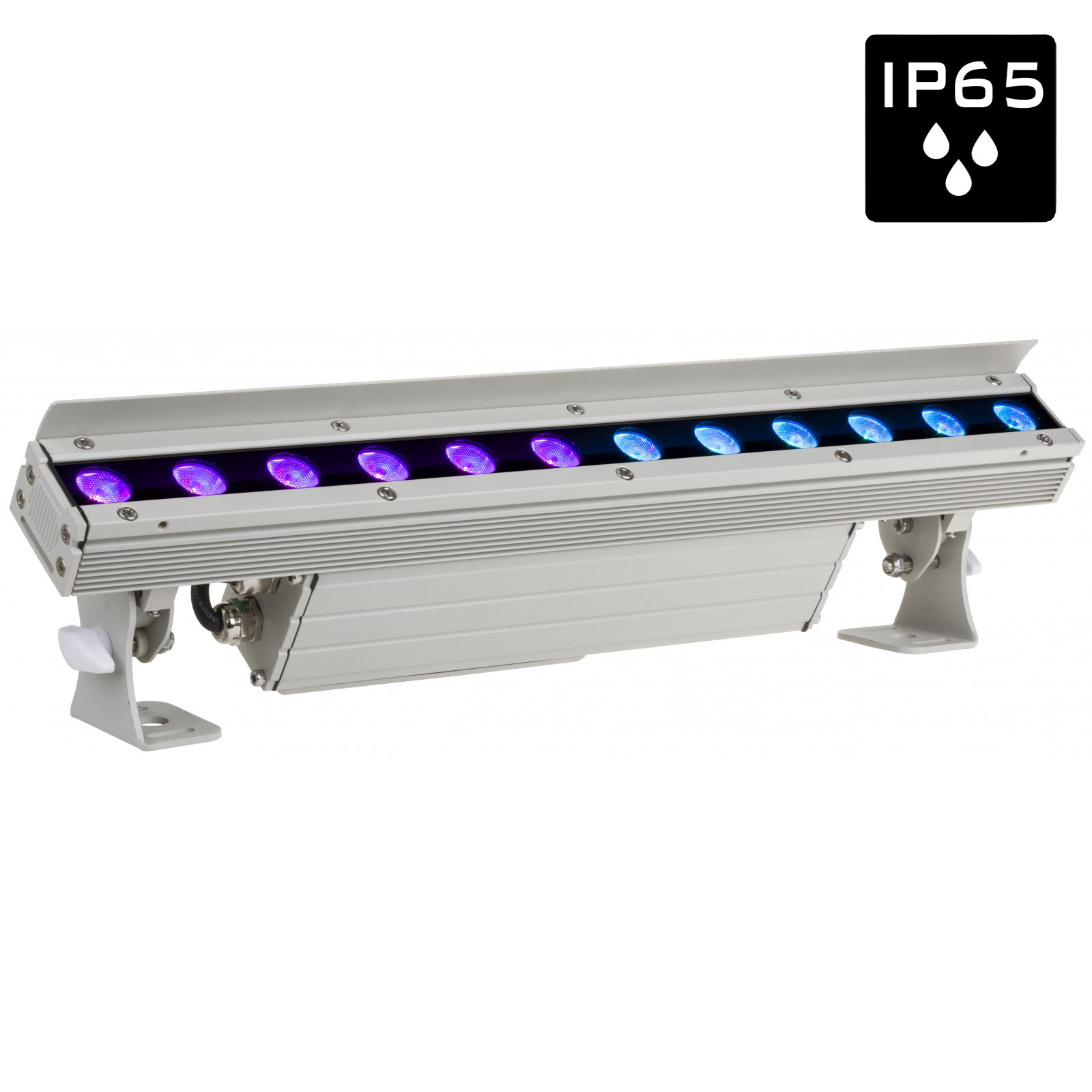 ldp_powerbar_12fc_front_5hr_light_on