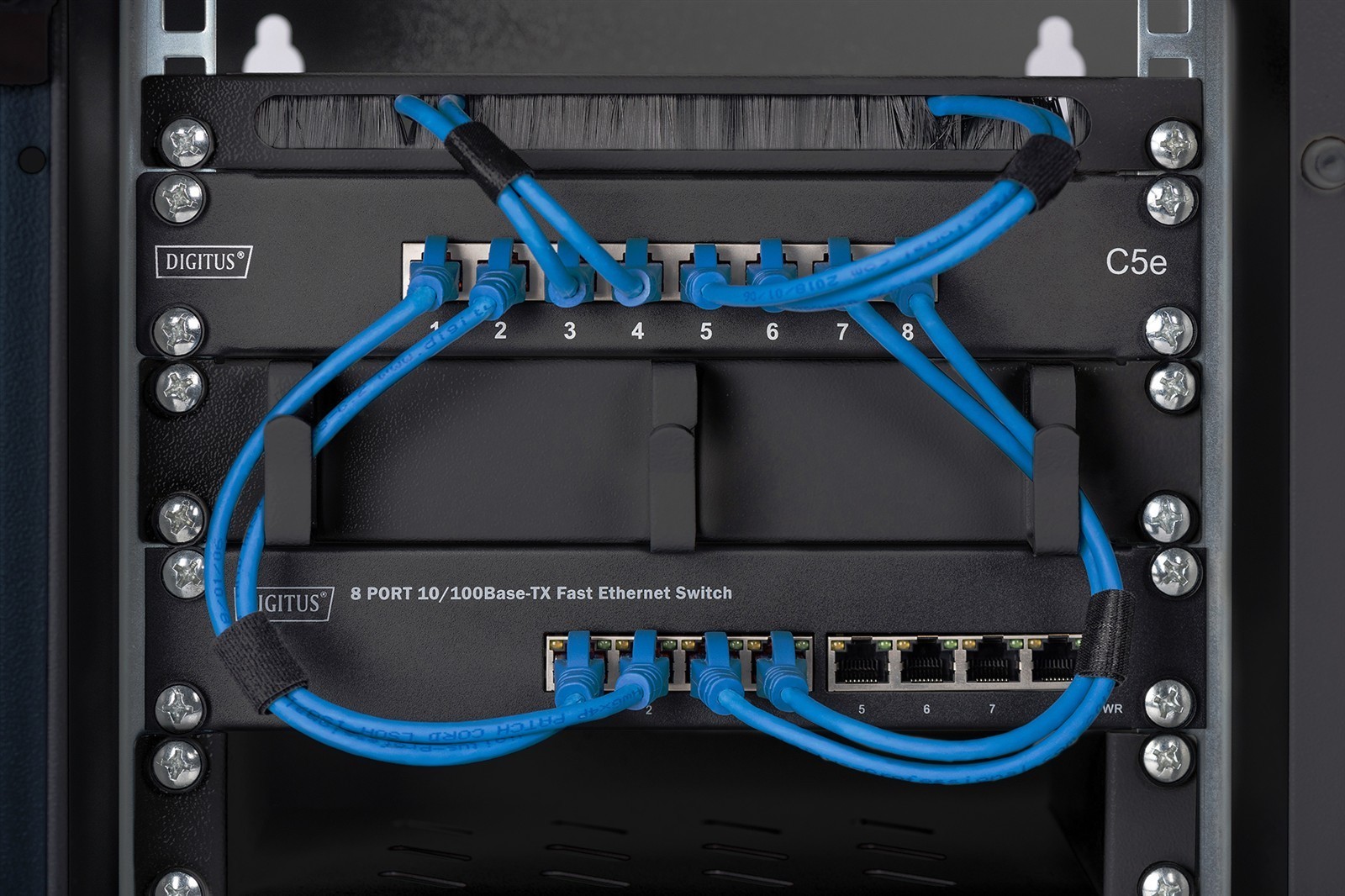 DN1009UB_4016032473985_Application_3_RGB